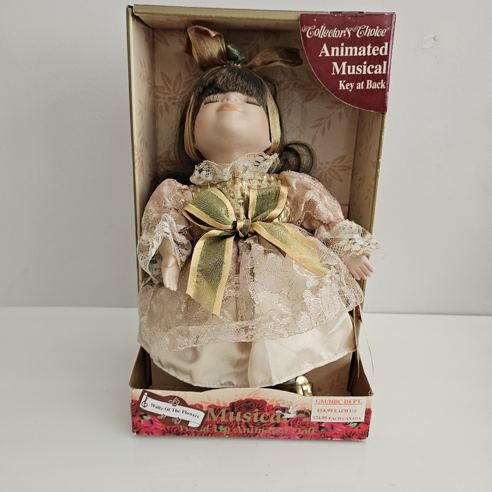 Dandee Animated Doll